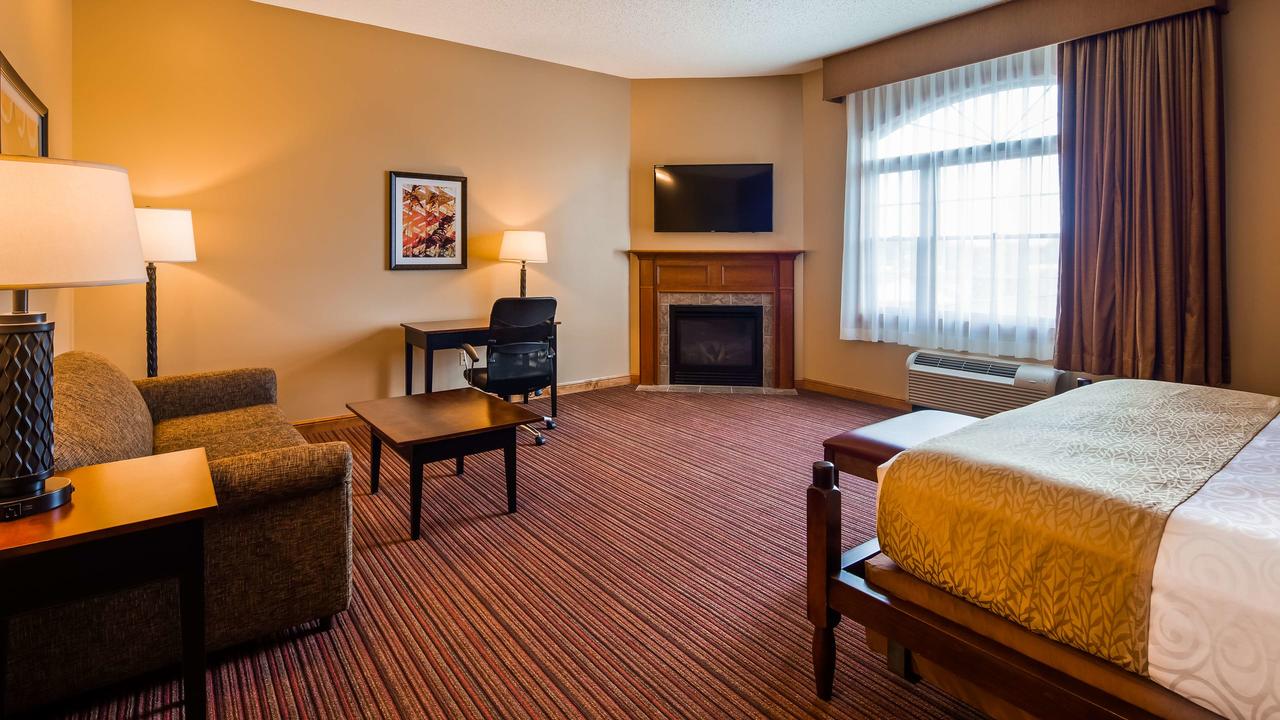 Best Western Plus Dutch Haus Inn And Suites - thumb 42