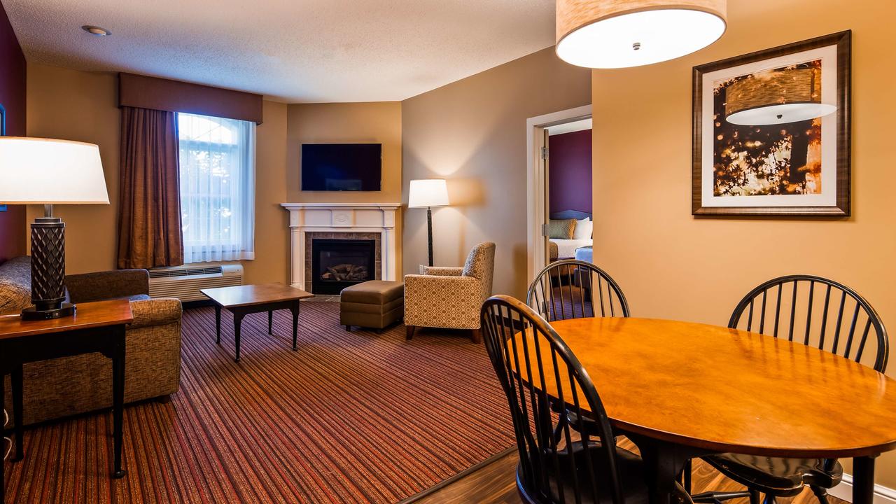 Best Western Plus Dutch Haus Inn And Suites - thumb 44