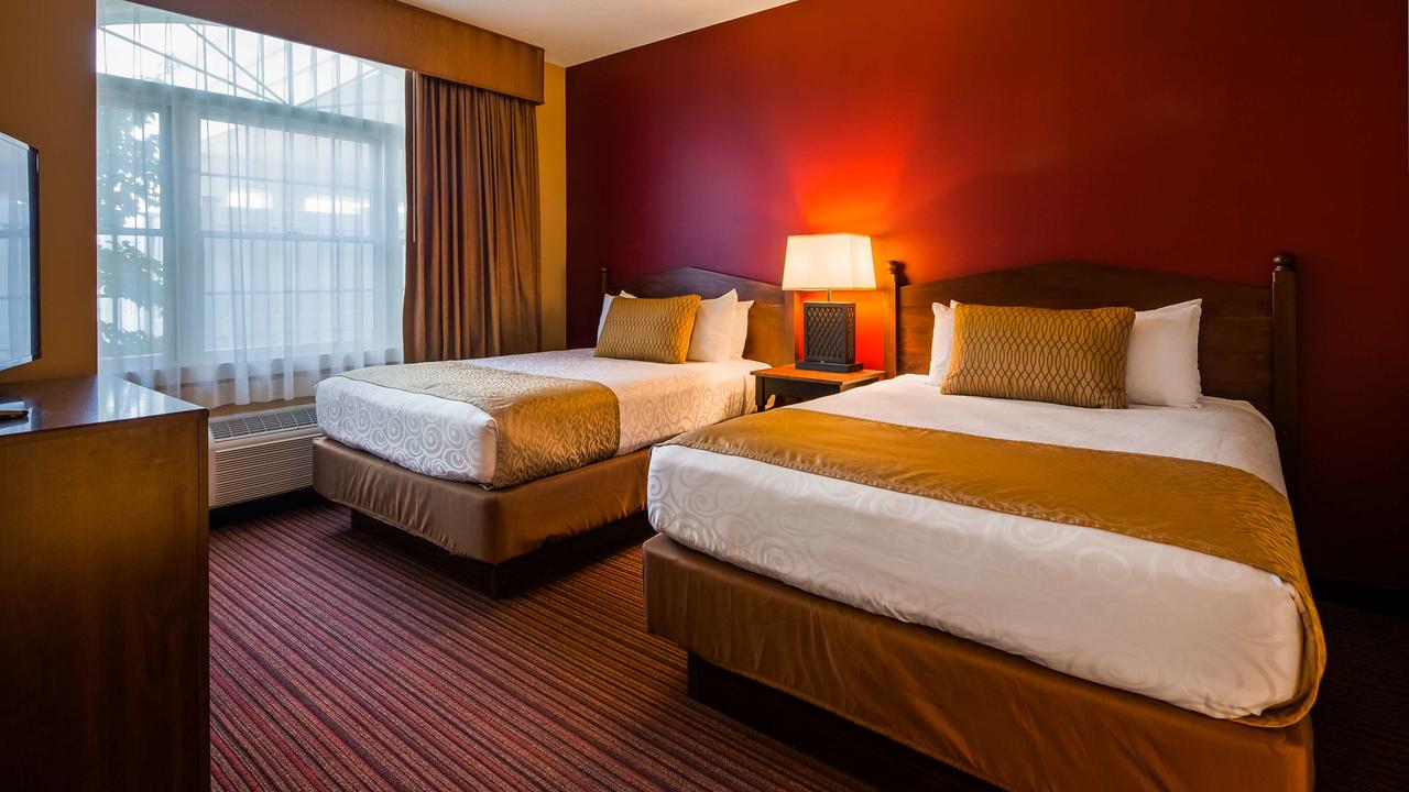 Best Western Plus Dutch Haus Inn And Suites - thumb 43