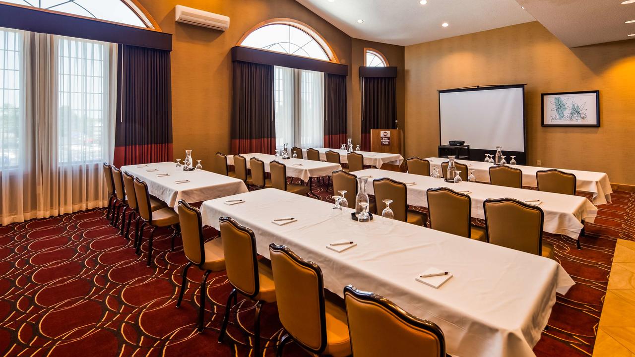 Best Western Plus Dutch Haus Inn And Suites - thumb 28