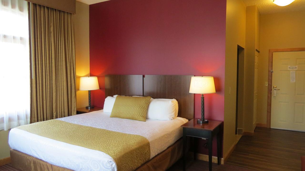 Best Western Plus Dutch Haus Inn And Suites - thumb 38