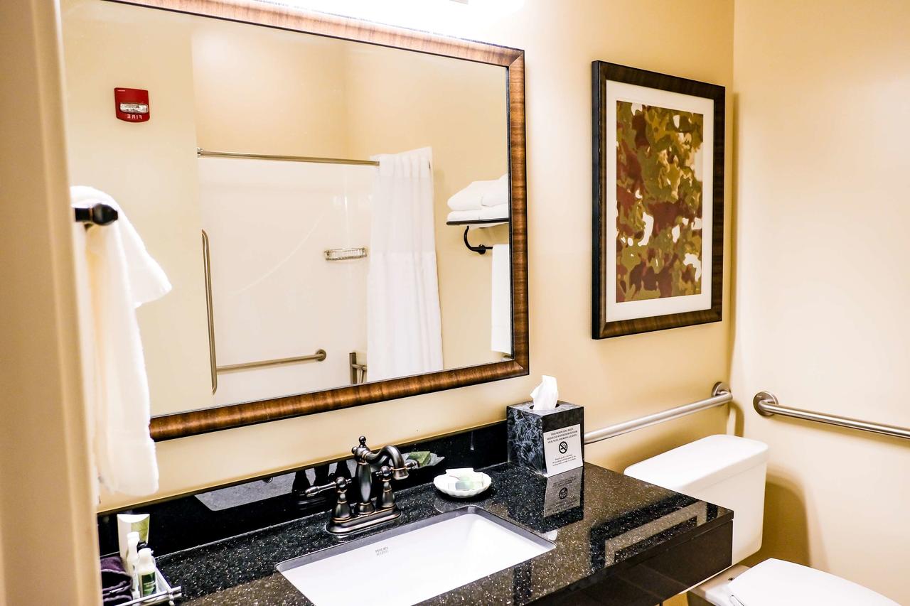 Best Western Plus Dutch Haus Inn And Suites - thumb 36