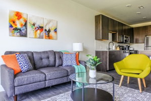 Arts + Community 1br Suite - Minutes To Downtown