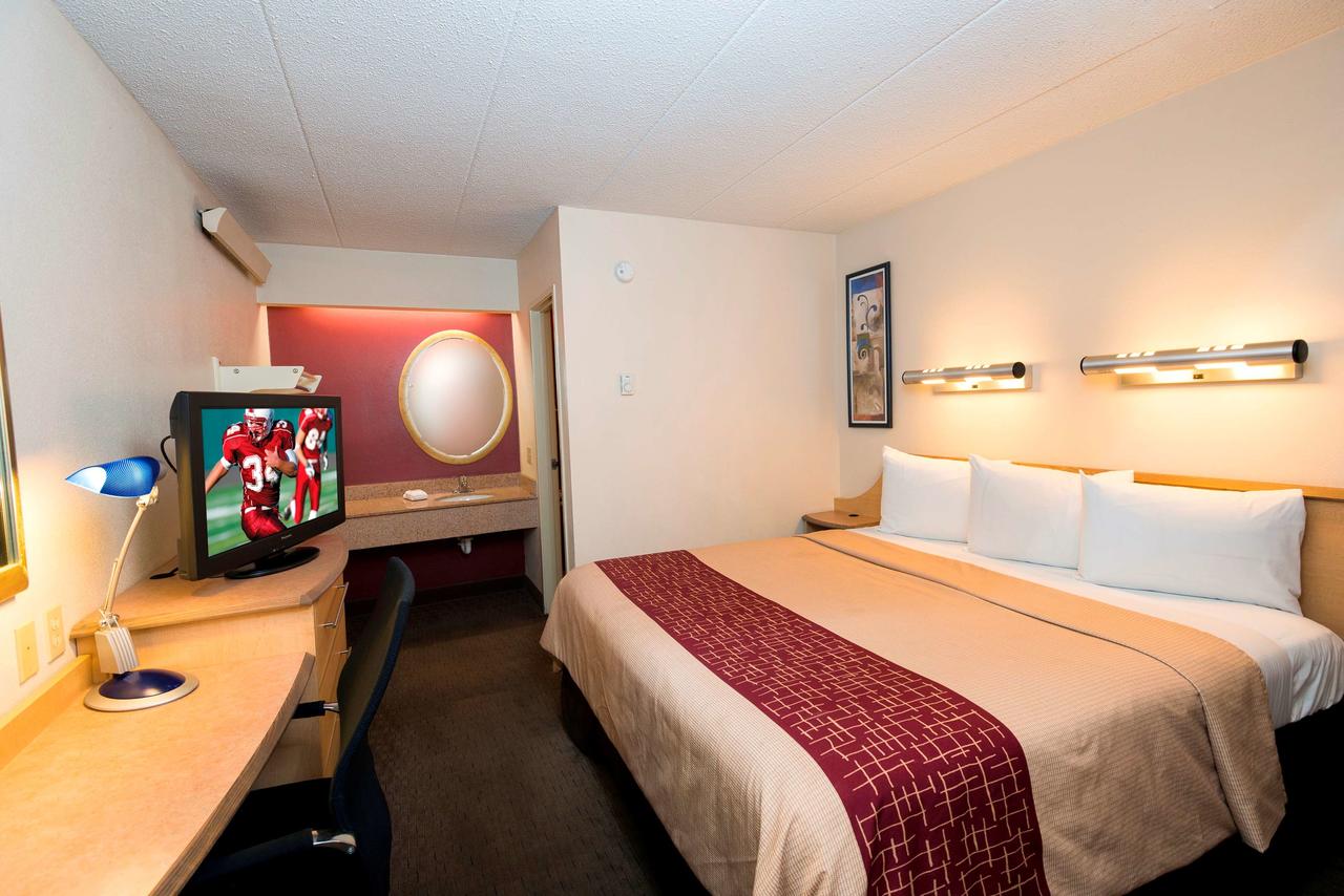 Red Roof Inn Dayton-Fairborn Nutter Center - thumb 17