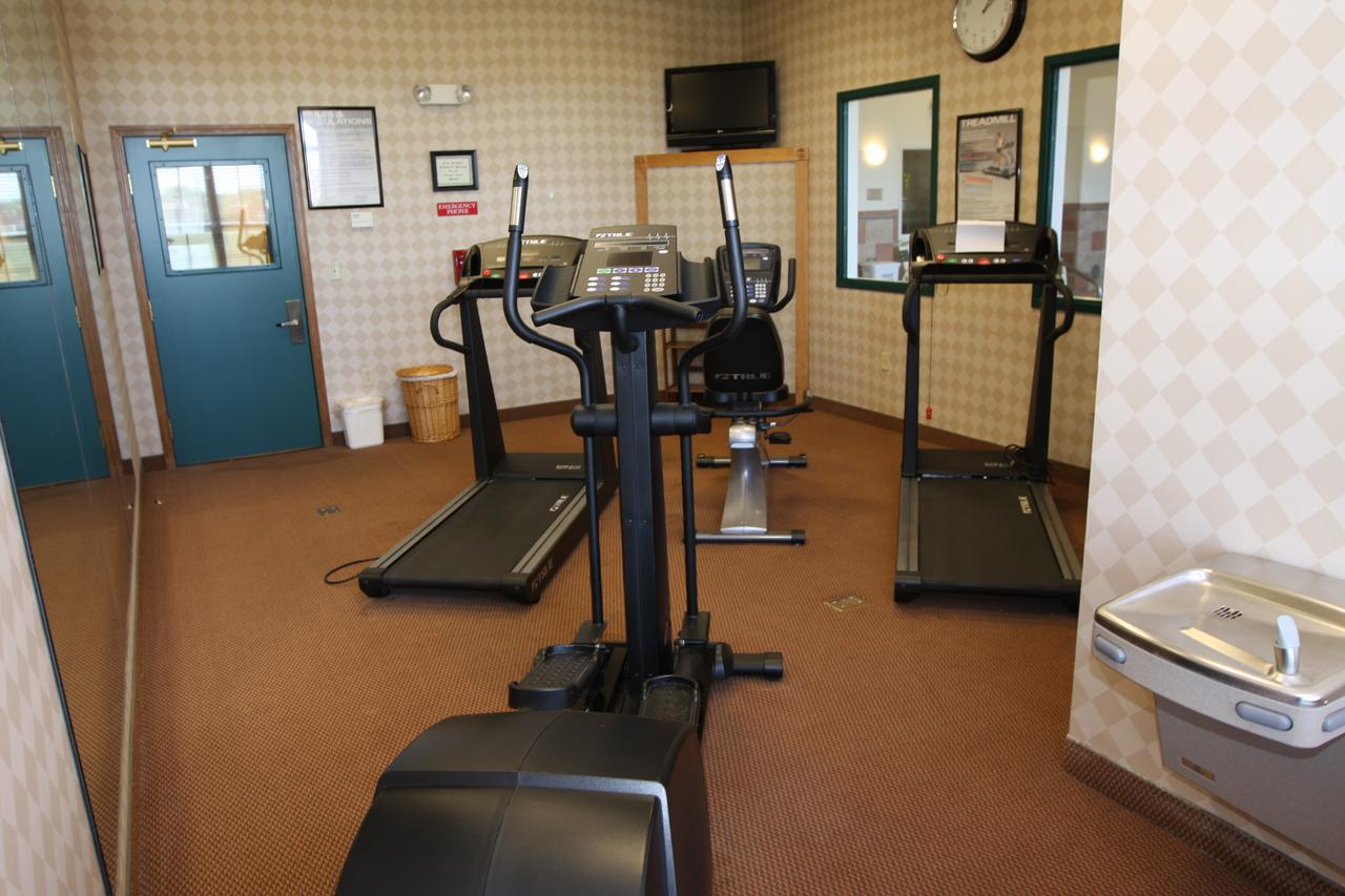 Country Inn & Suites By Radisson, Findlay, OH - thumb 28