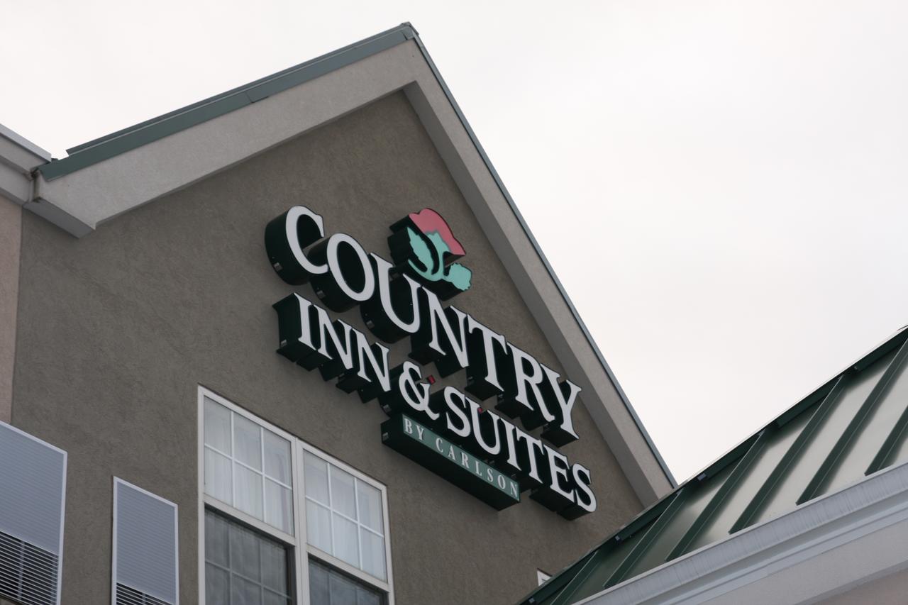 Country Inn & Suites By Radisson, Findlay, OH - thumb 41