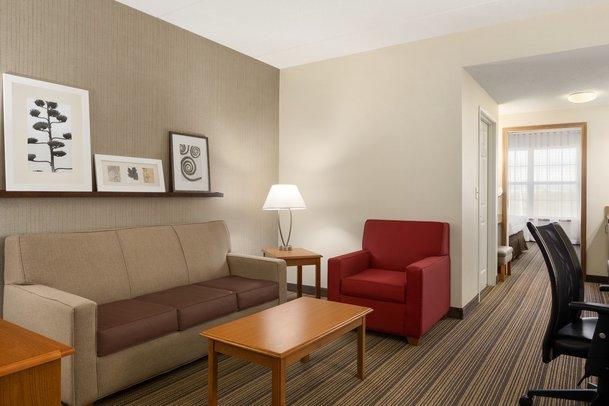 Country Inn & Suites By Radisson, Findlay, OH - thumb 42