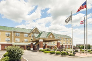 Country Inn & Suites By Radisson, Findlay, OH