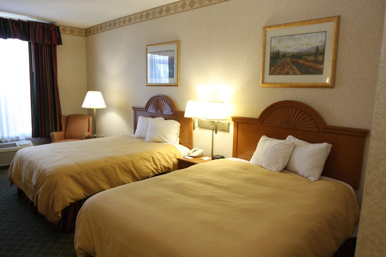 Country Inn & Suites By Radisson, Findlay, OH - thumb 34