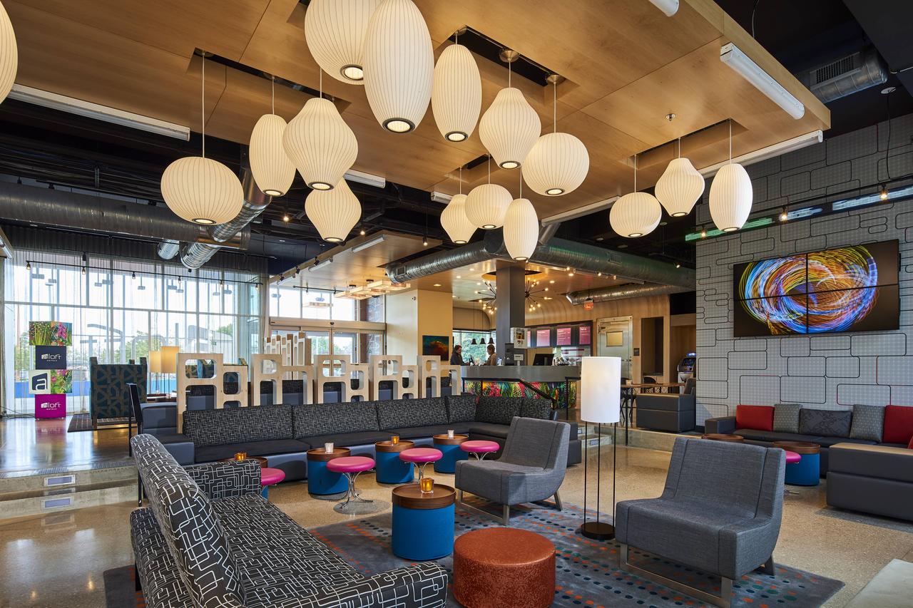 Aloft Cleveland Airport - thumb 11