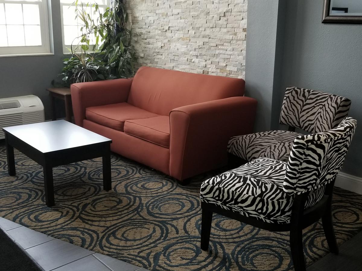 Microtel Inn & Suites By Wyndham Riverside - thumb 8