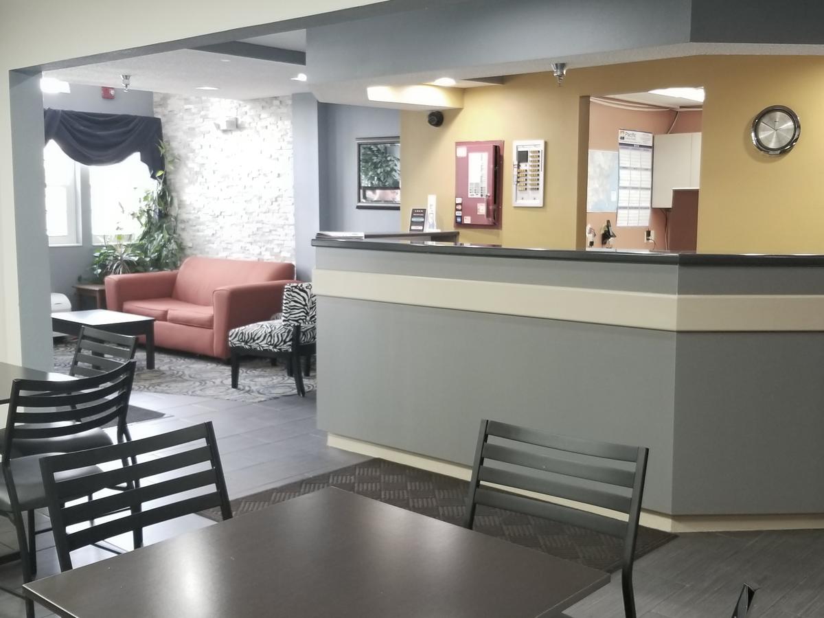 Microtel Inn & Suites By Wyndham Riverside - thumb 10