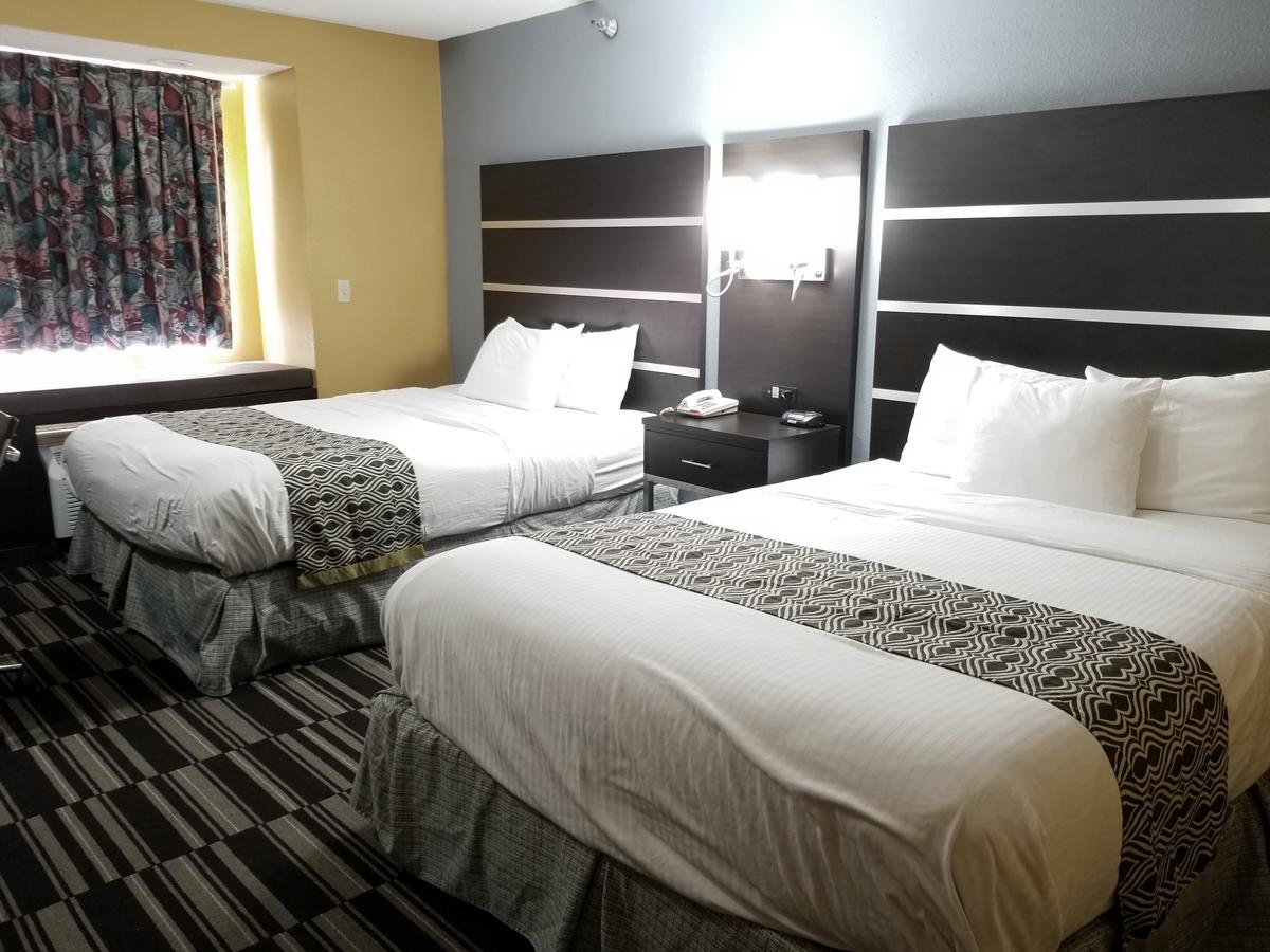 Microtel Inn & Suites By Wyndham Riverside - thumb 16