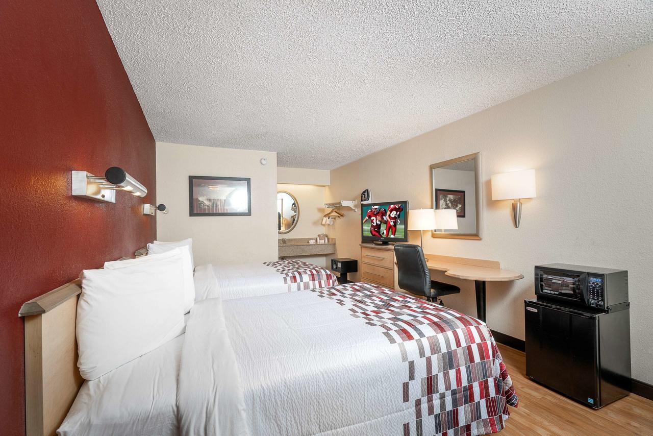Red Roof Inn Cleveland Airport - Middleburg Heights - thumb 15