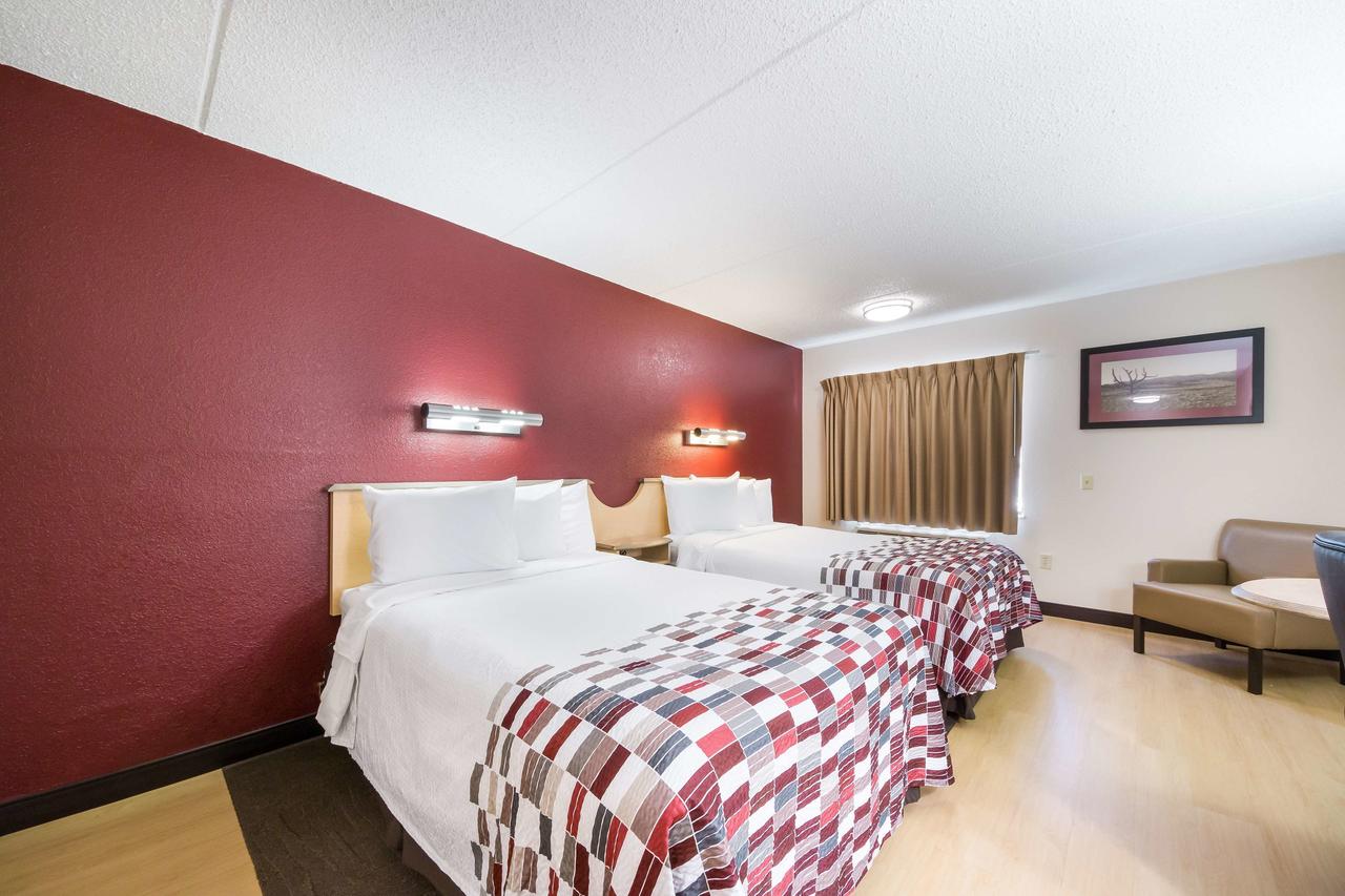 Red Roof Inn Cleveland Airport - Middleburg Heights - thumb 21