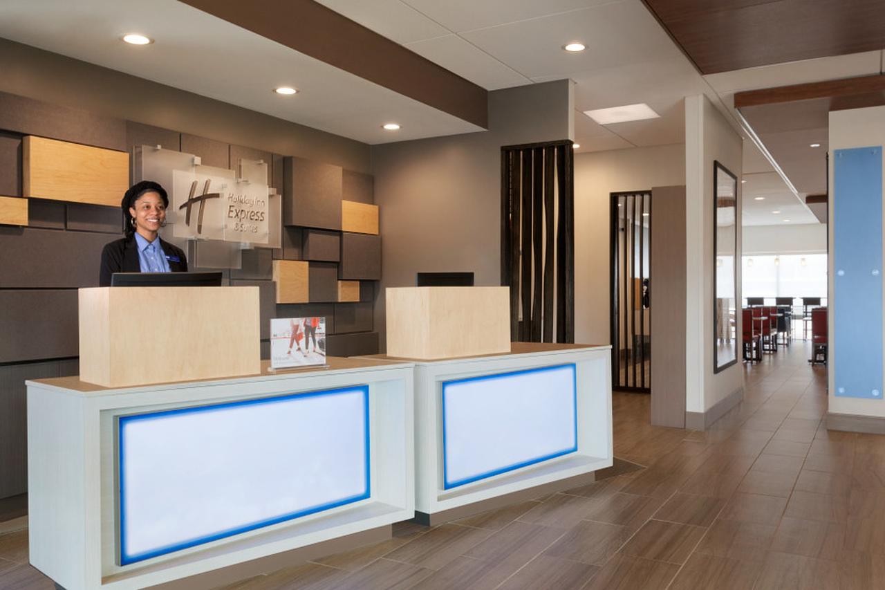 Holiday Inn Express & Suites - Cincinnati NE - Red Bank Road - thumb 20