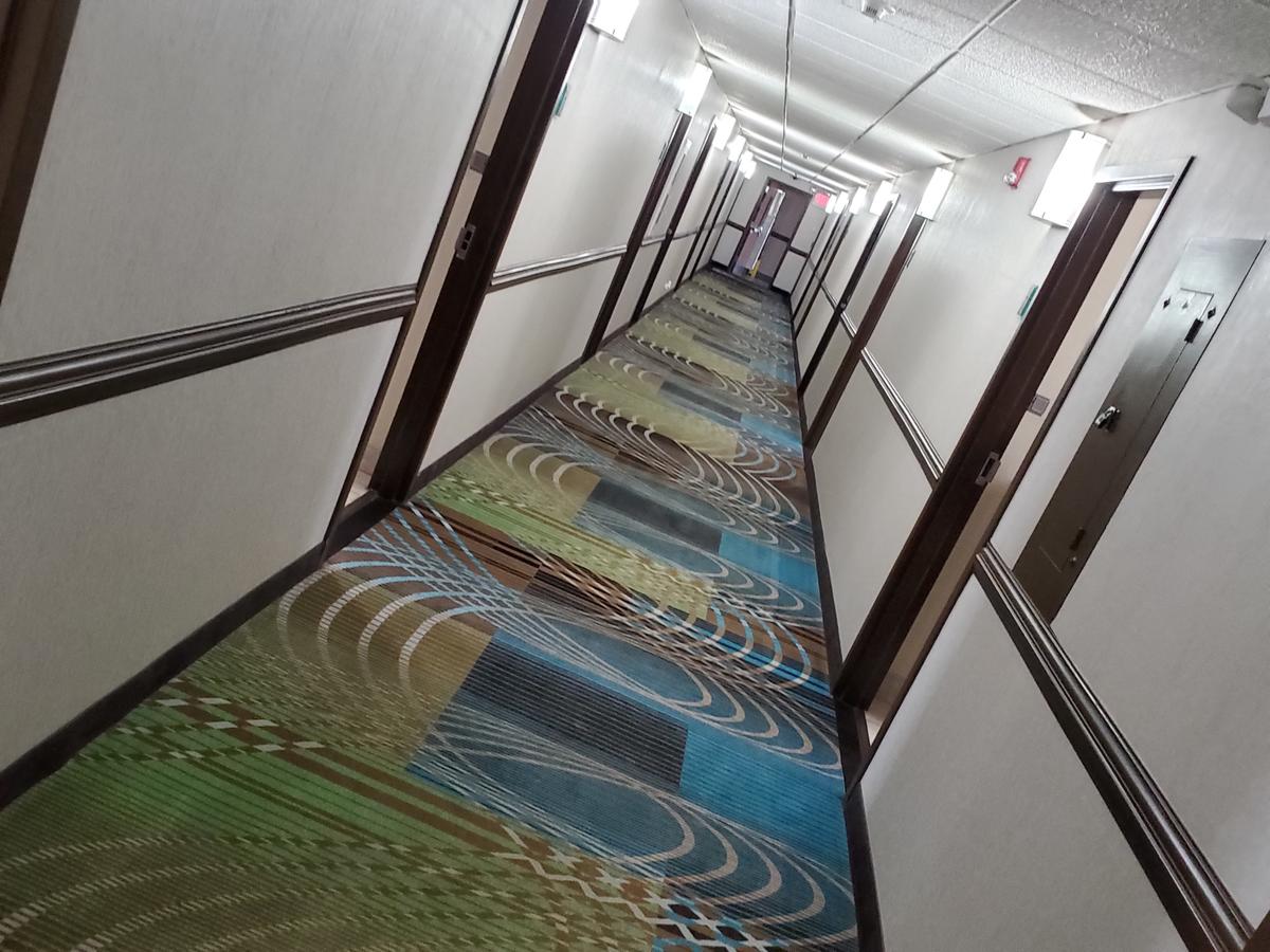 Best Western Adena Inn - thumb 14