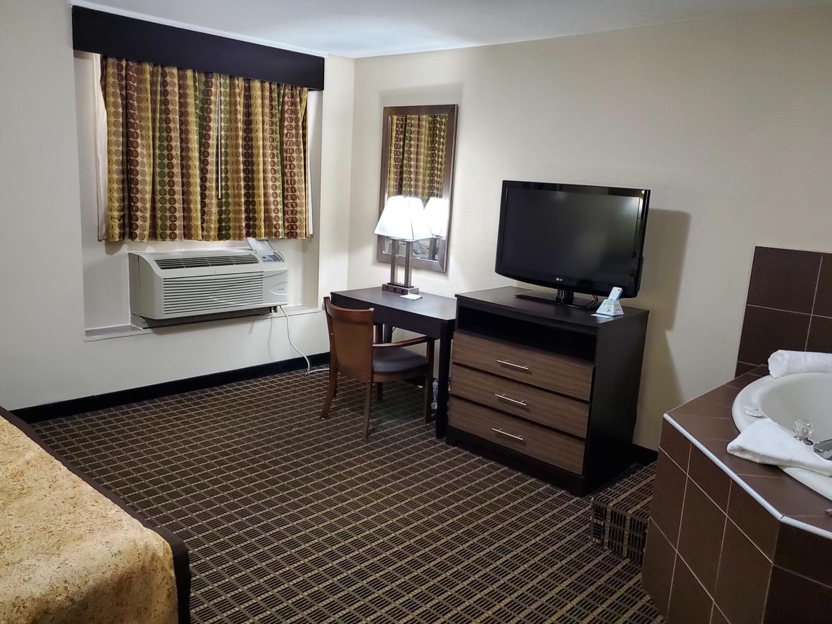 Best Western Adena Inn - thumb 18