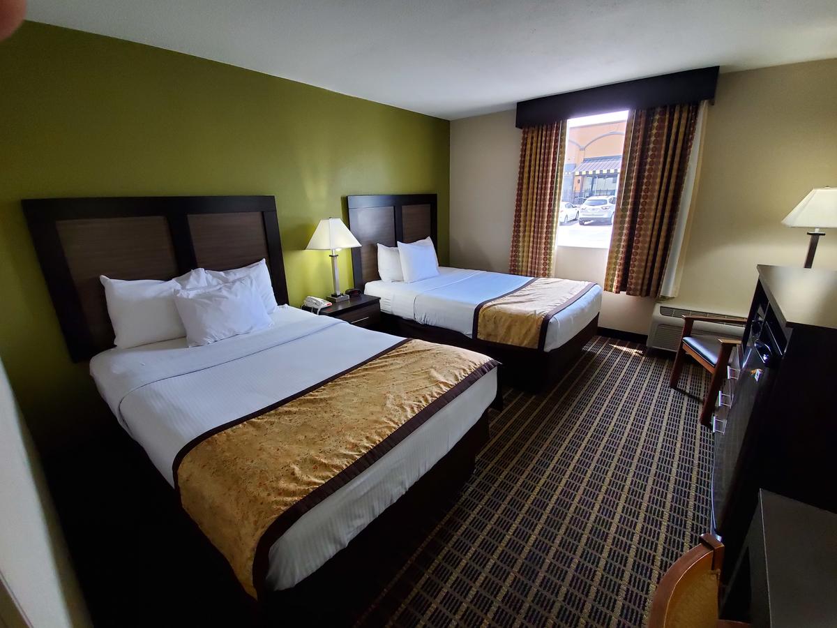 Best Western Adena Inn - thumb 24