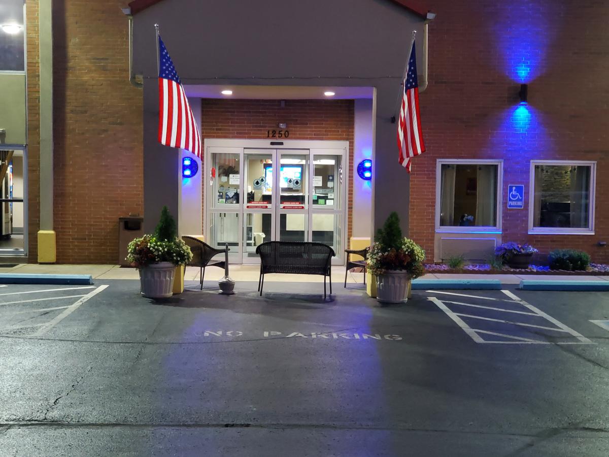 Best Western Adena Inn - thumb 7