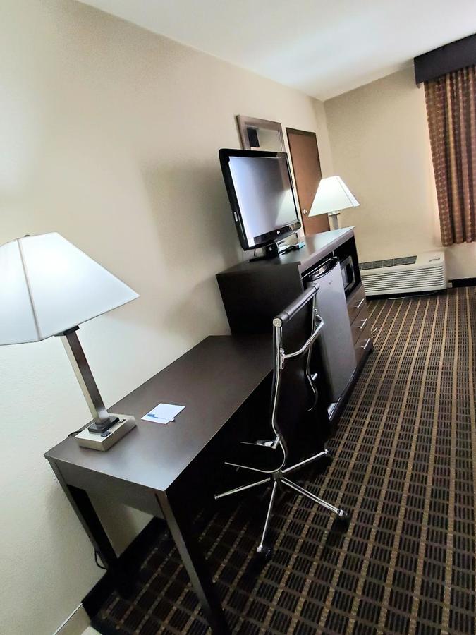 Best Western Adena Inn - thumb 3