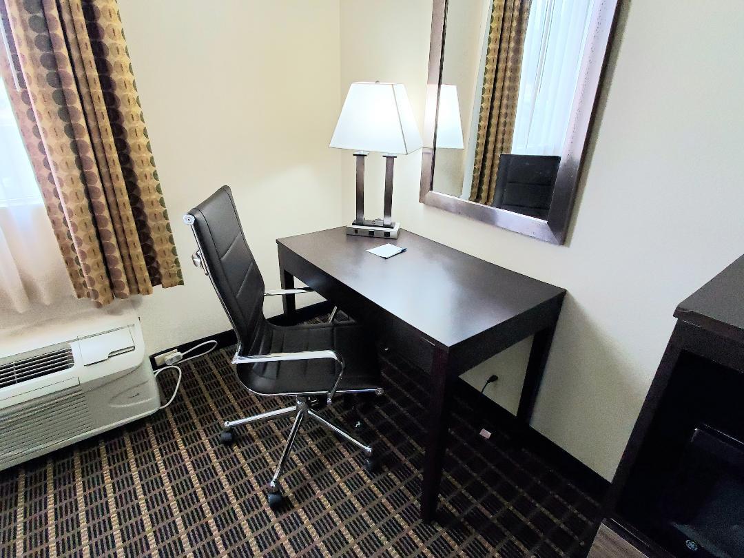 Best Western Adena Inn - thumb 2