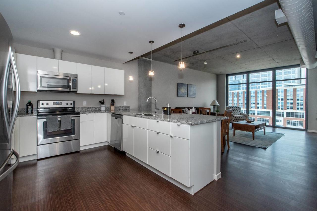 Prime East Bank 1BR - thumb 13