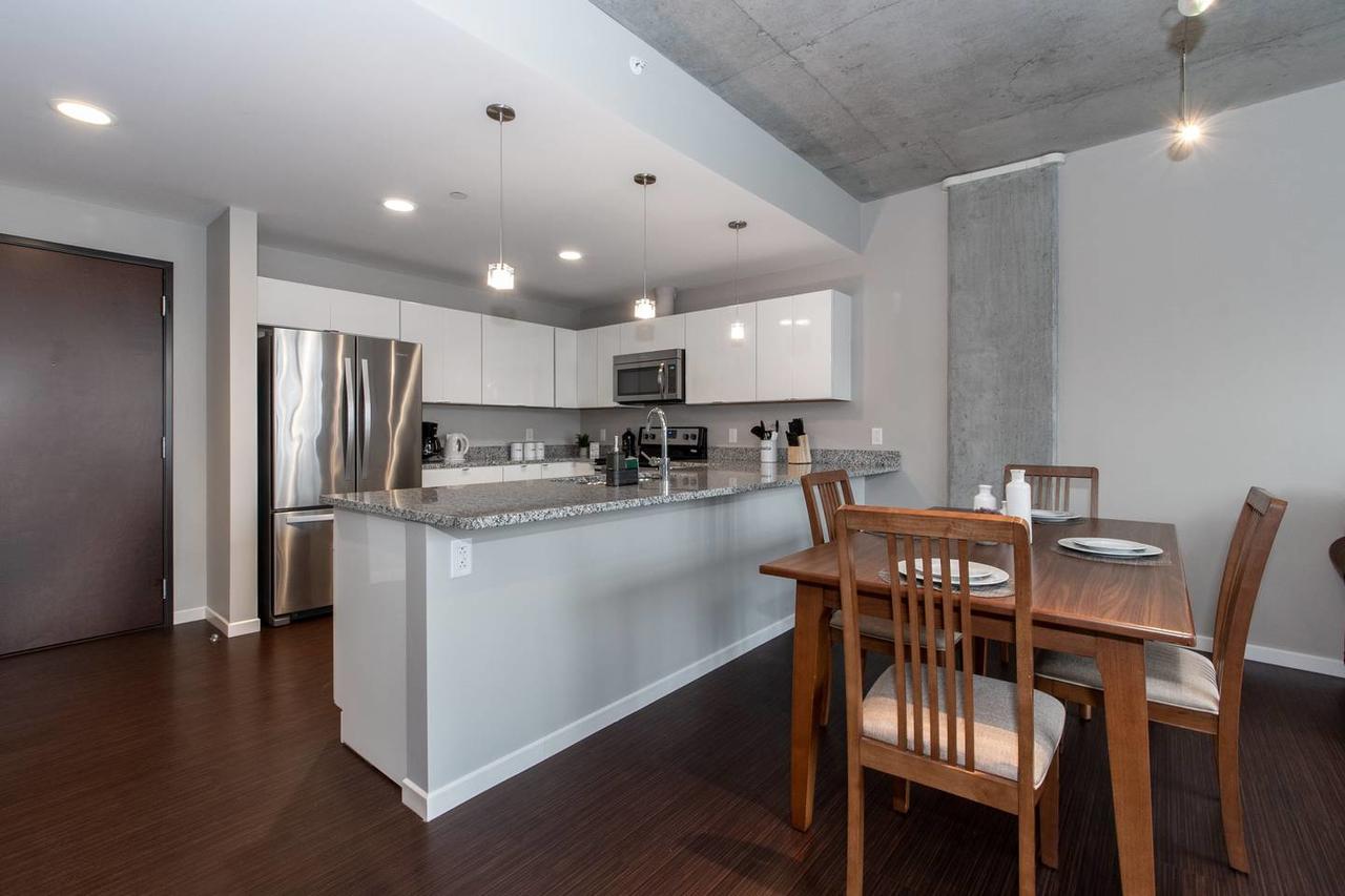 Prime East Bank 1BR - thumb 6