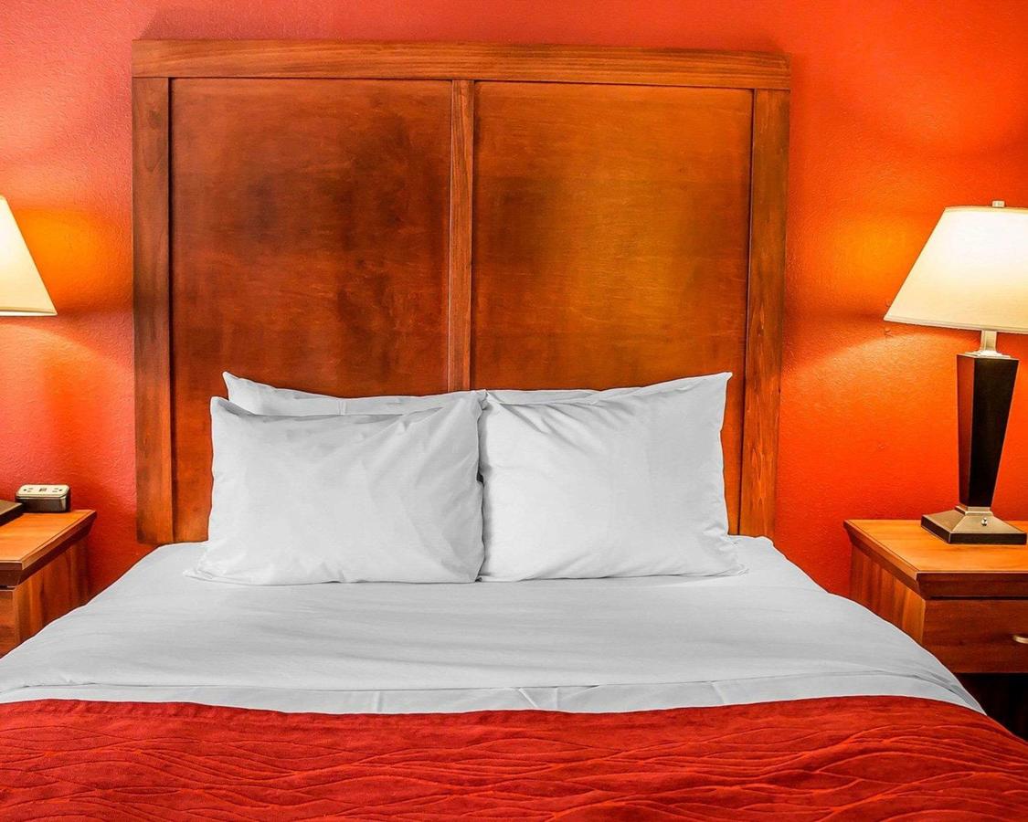 Comfort Inn Lima - thumb 28