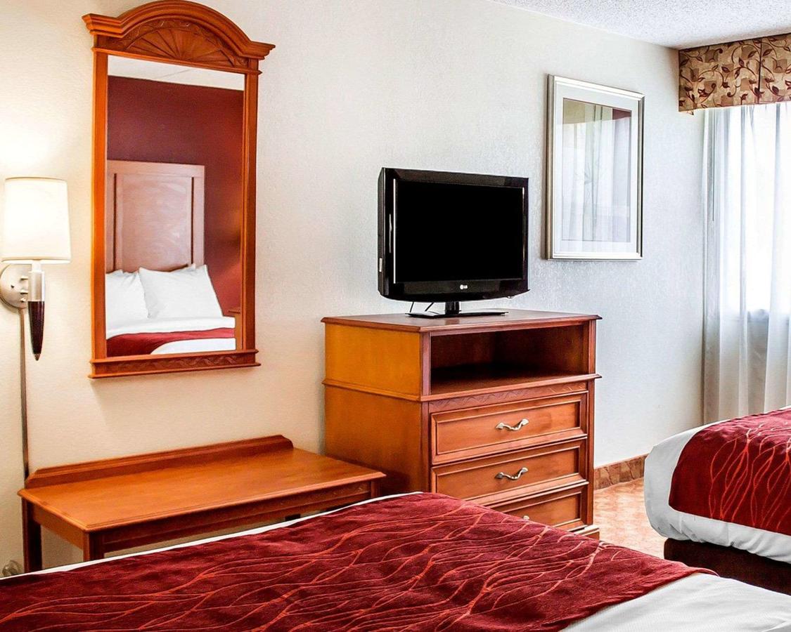 Comfort Inn Lima - thumb 36