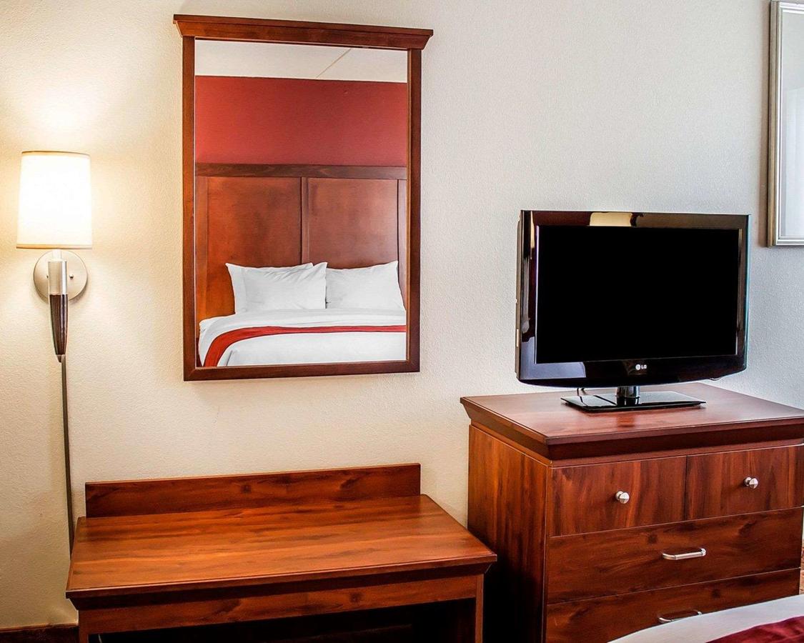 Comfort Inn Lima - thumb 29