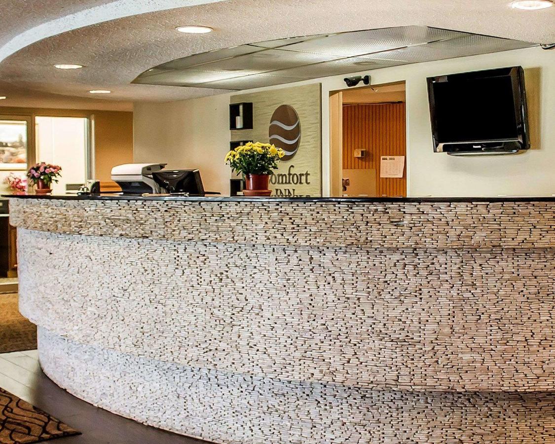 Comfort Inn Lima - thumb 17