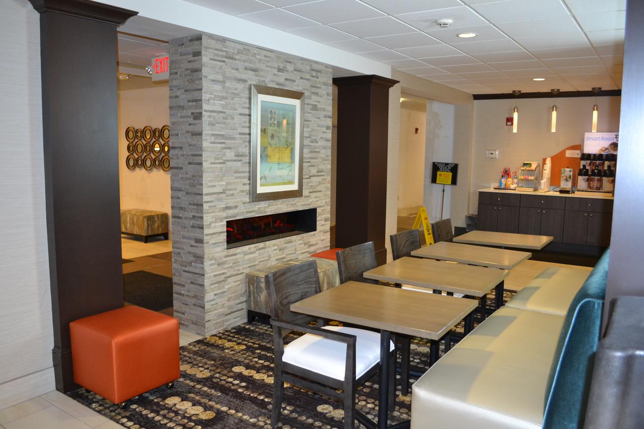 Holiday Inn Express Hotel & Suites Kent State University - thumb 27