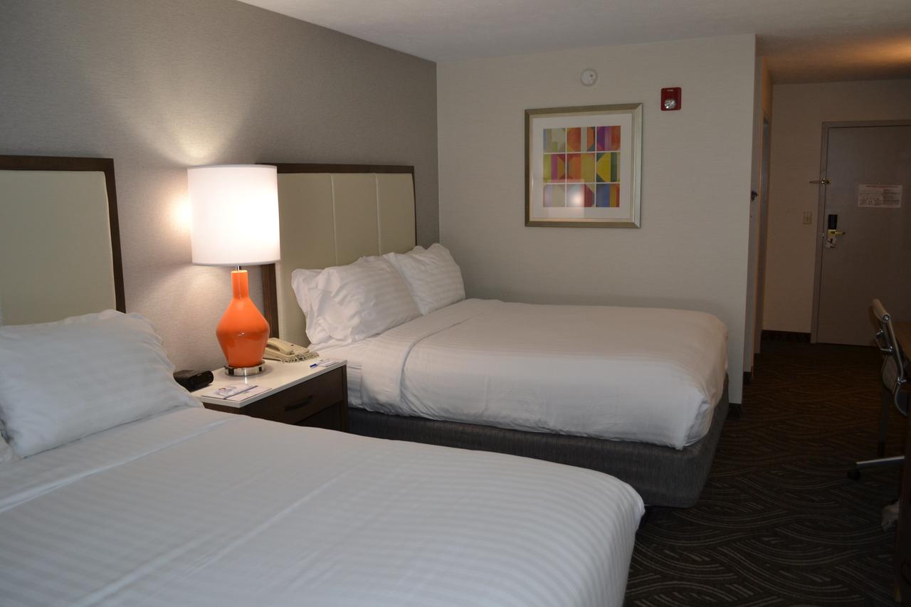 Holiday Inn Express Hotel & Suites Kent State University - thumb 9