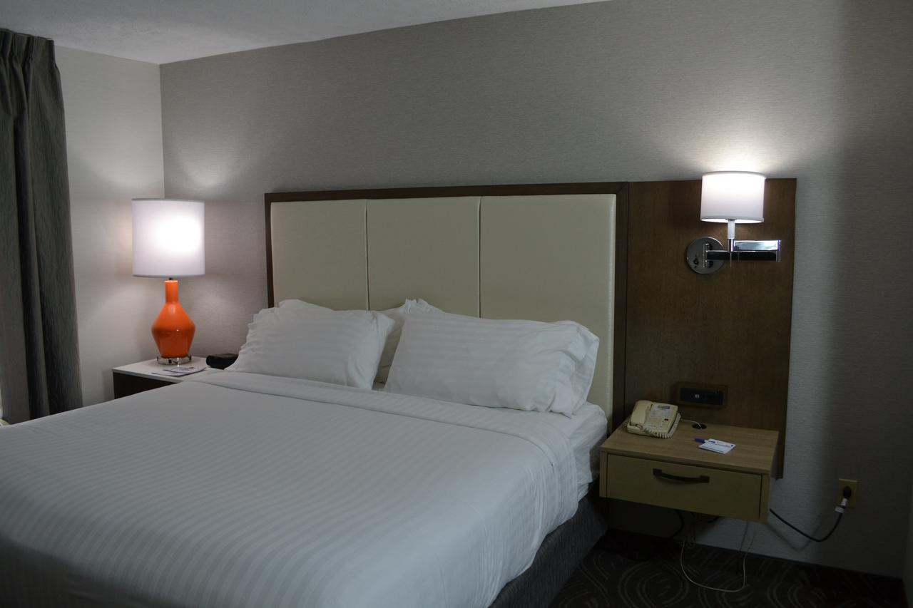 Holiday Inn Express Hotel & Suites Kent State University - thumb 20