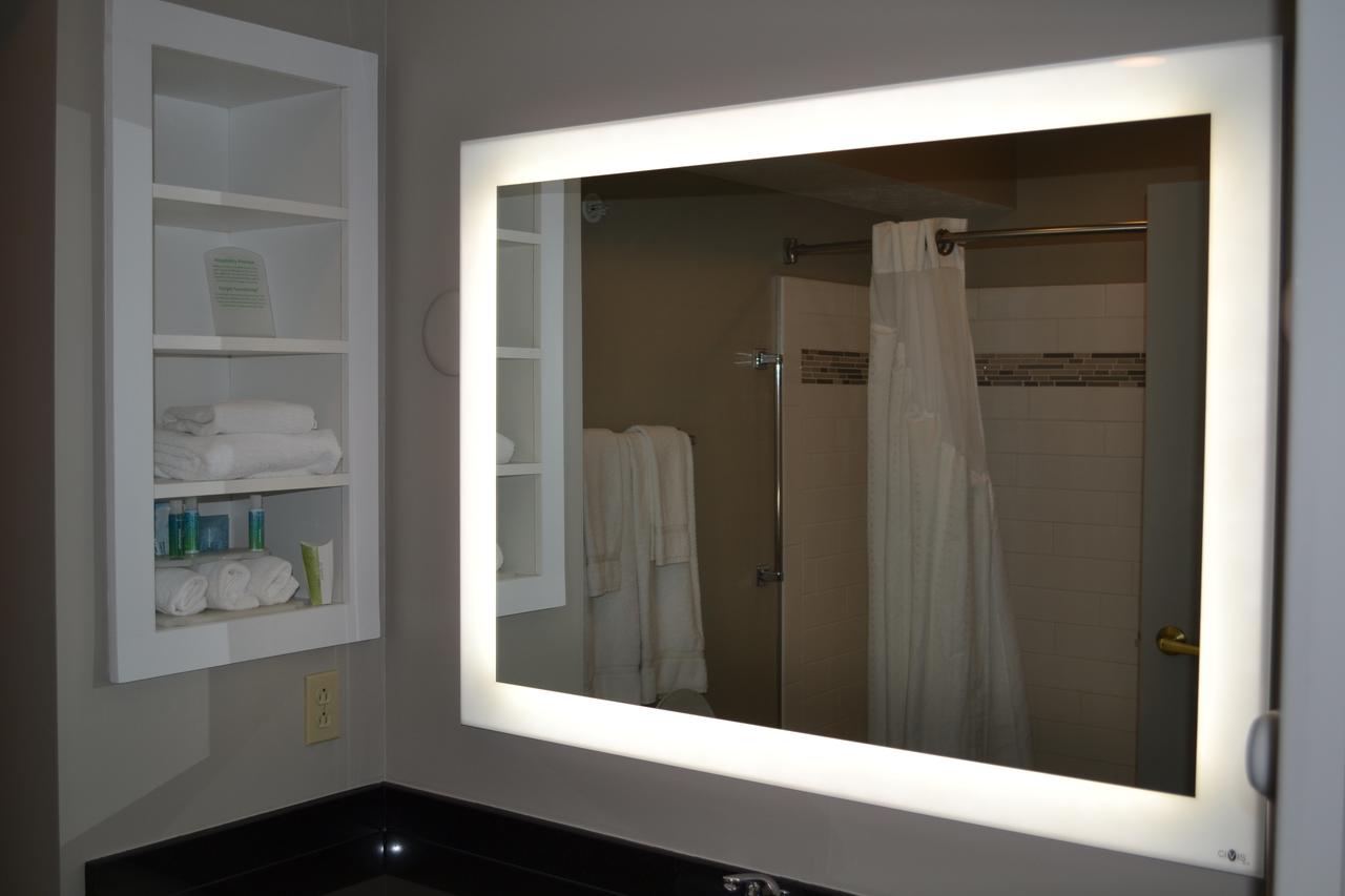 Holiday Inn Express Hotel & Suites Kent State University - thumb 19