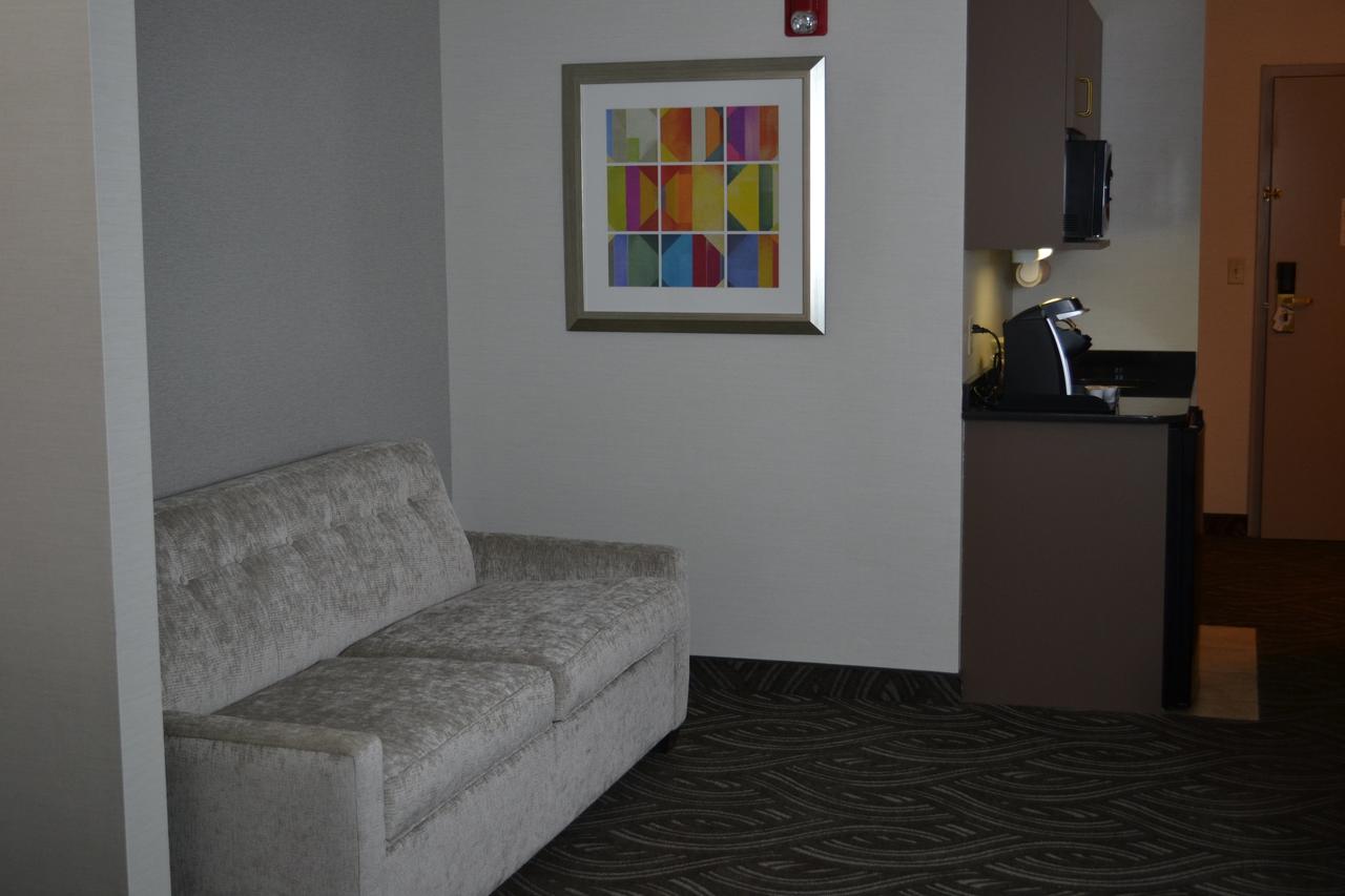 Holiday Inn Express Hotel & Suites Kent State University - thumb 12