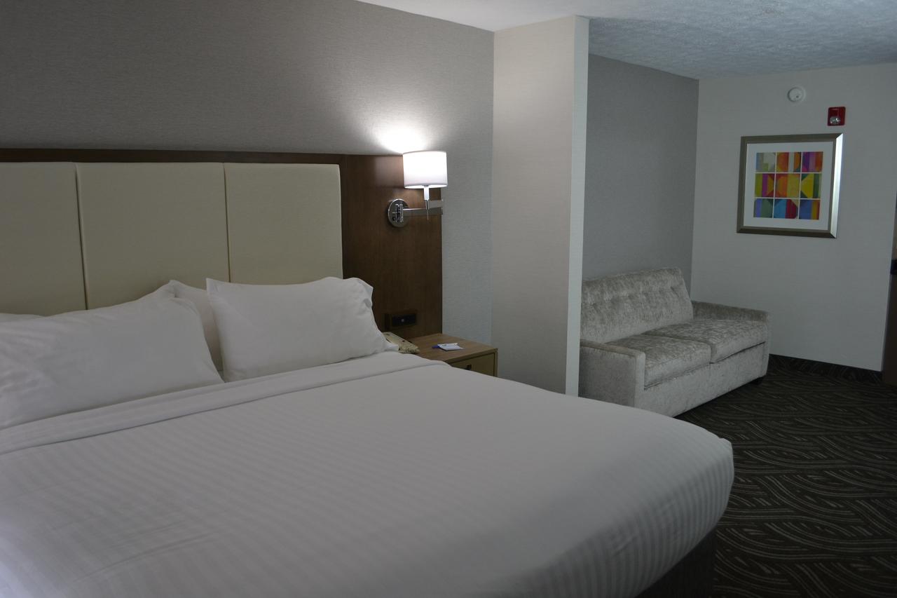 Holiday Inn Express Hotel & Suites Kent State University - thumb 24