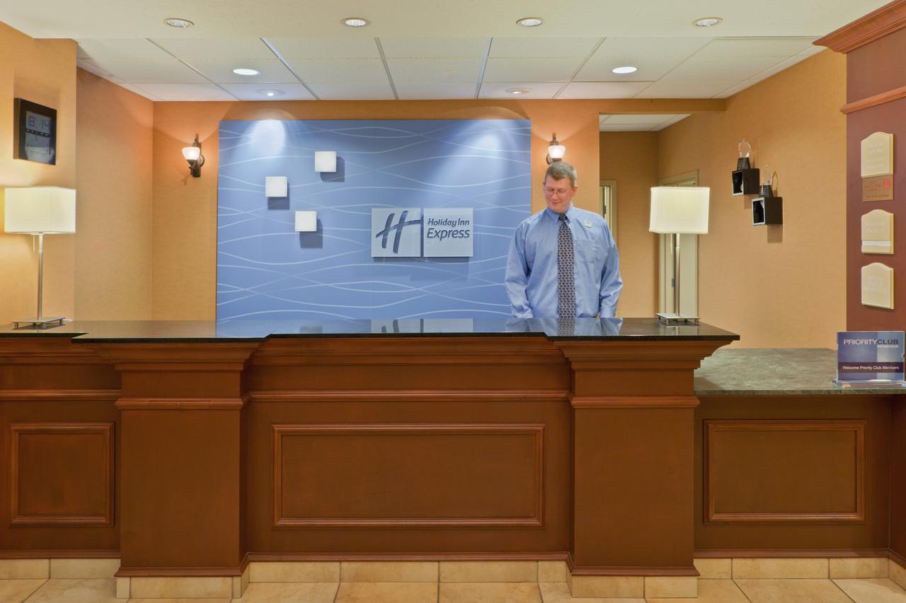 Holiday Inn Express Hotel & Suites Kent State University - thumb 37