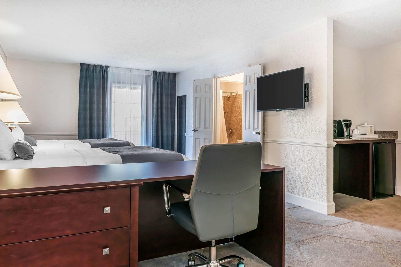 The Blu Hotel, An Ascend Hotel Collection Member - thumb 4