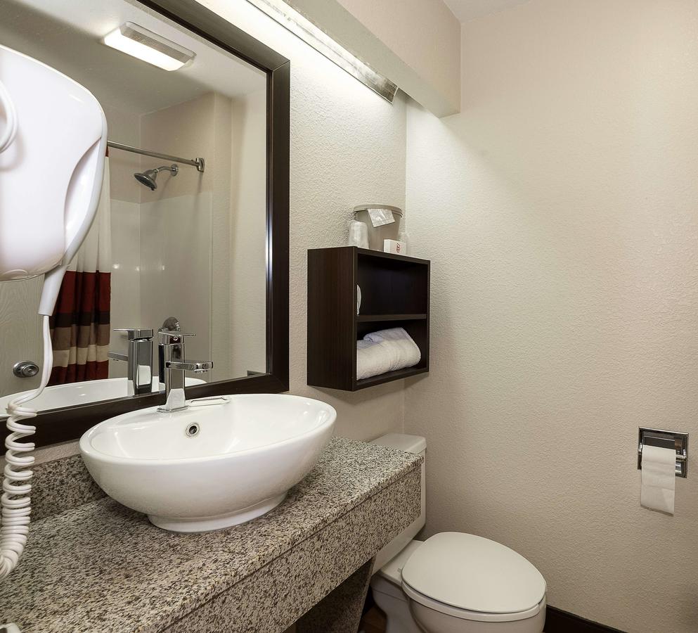 Red Roof Inn Toledo - Maumee - thumb 11