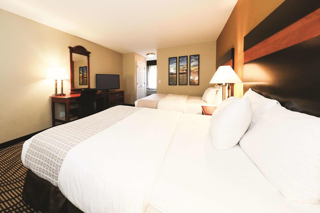 La Quinta Inn By Wyndham Sandusky Near Cedar Point - thumb 37