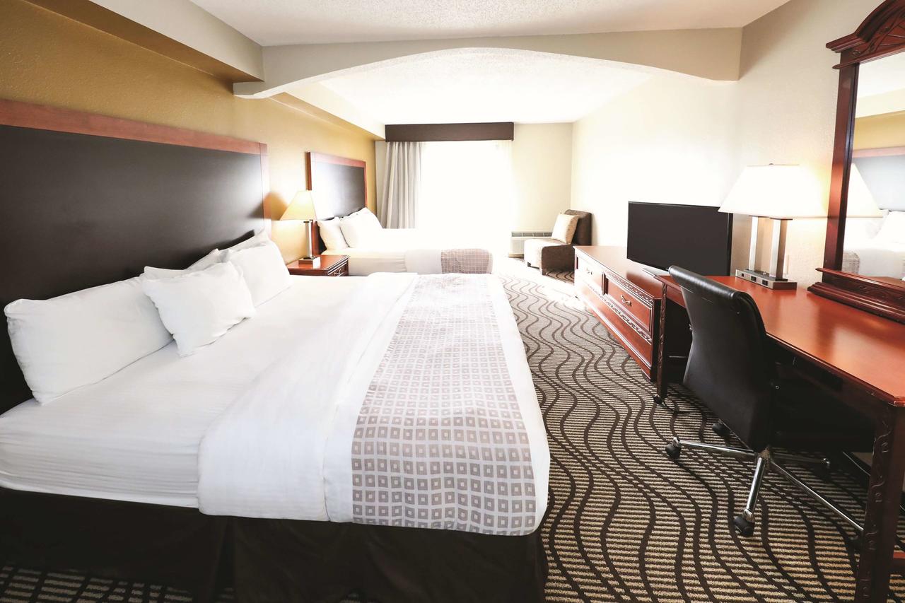 La Quinta Inn By Wyndham Sandusky Near Cedar Point - thumb 2