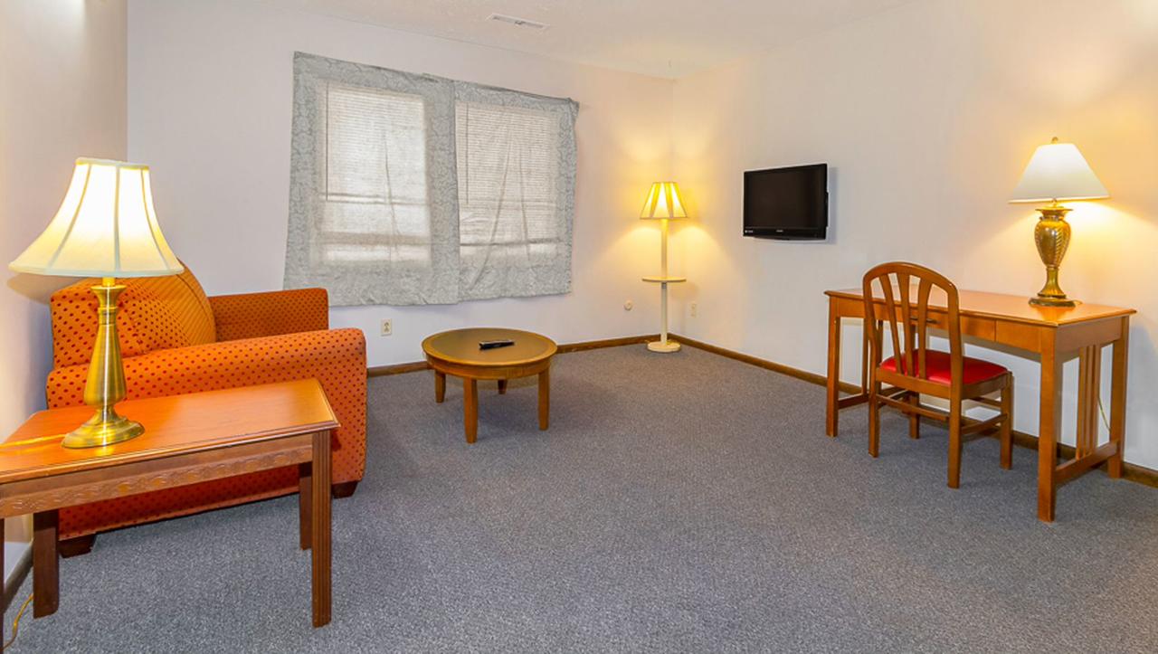 Magnuson Hotel Extended Stay Canton Ohio - thumb 19