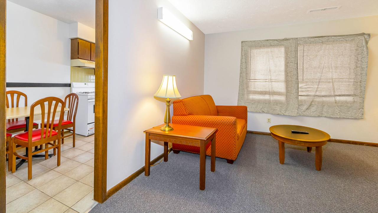 Magnuson Hotel Extended Stay Canton Ohio - thumb 17