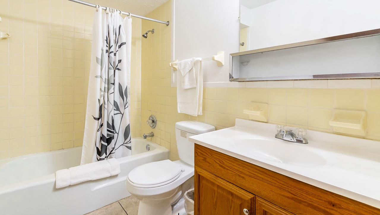 Magnuson Hotel Extended Stay Canton Ohio - thumb 8