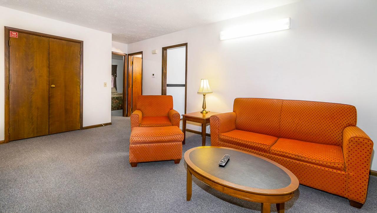 Magnuson Hotel Extended Stay Canton Ohio - thumb 18