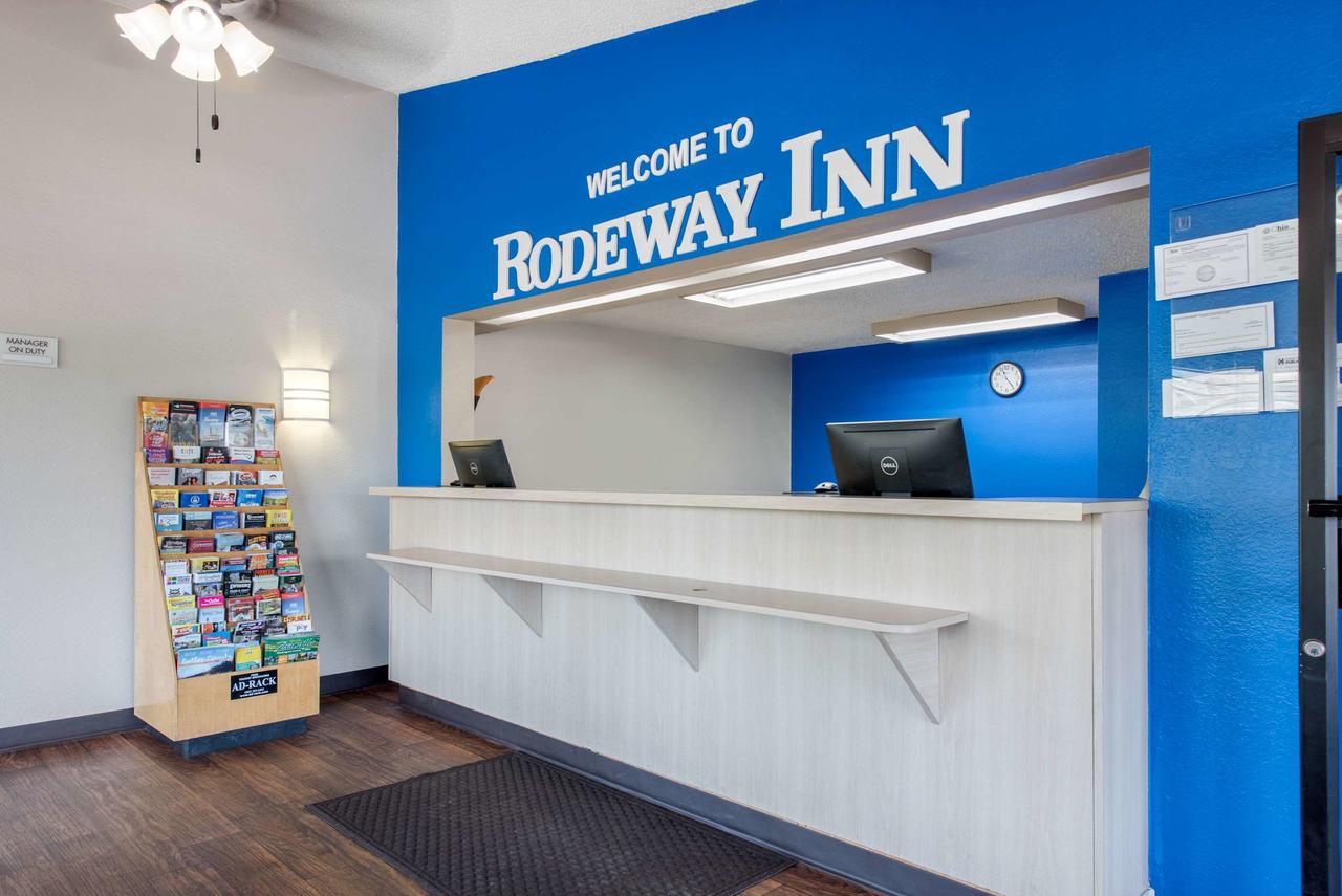 Rodeway Inn Sharonville - thumb 18