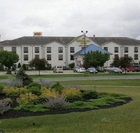 Baymont Inn  Suites by Wyndham Findlay - Accommodation Ohio
