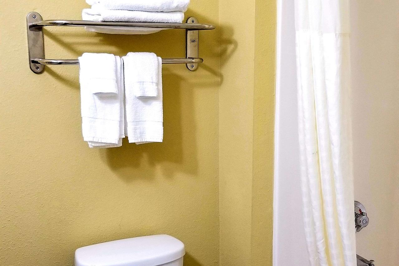Quality Inn & Suites Cincinnati Sharonville - thumb 19